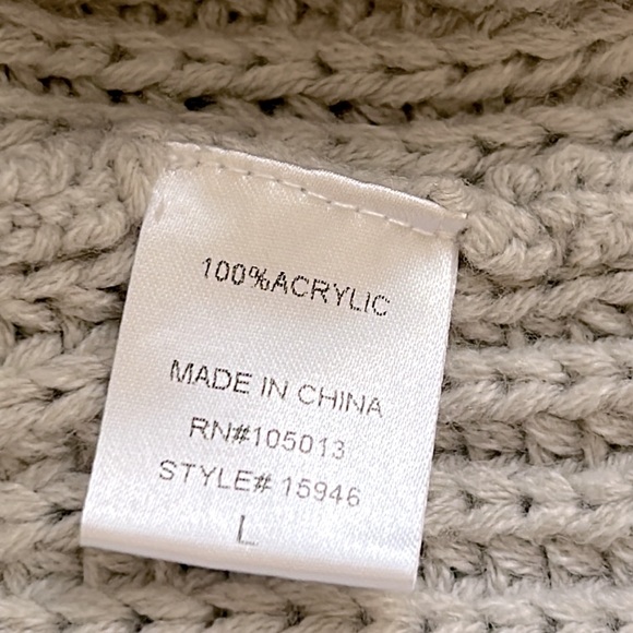 Andree by unit cold shoulder sweater gray size large - Picture 5 of 7